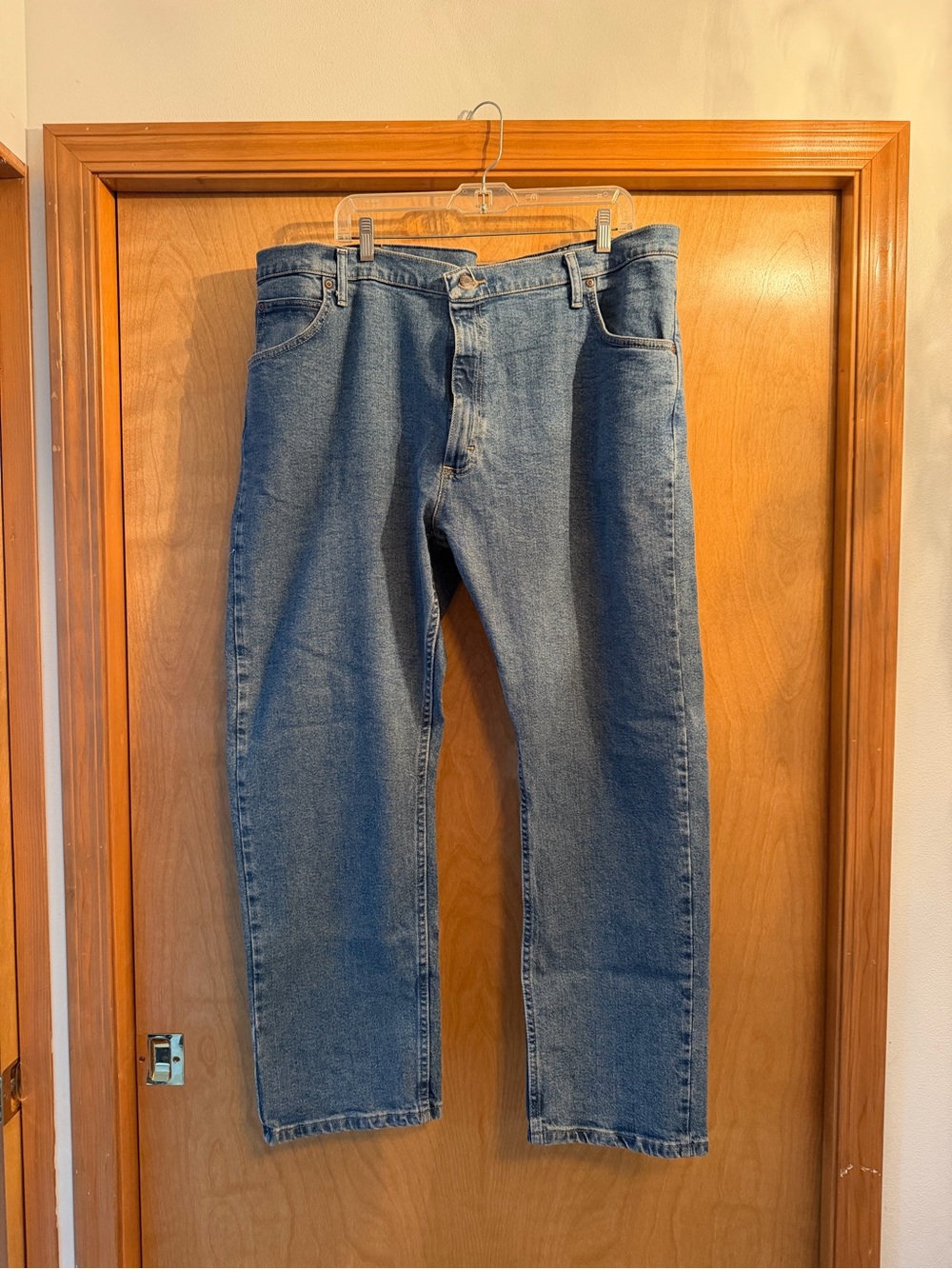 Wrangler Men's Straight Leg Blue Denim Jeans